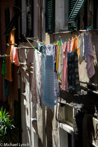 Even the hanging laundry is beautiful!